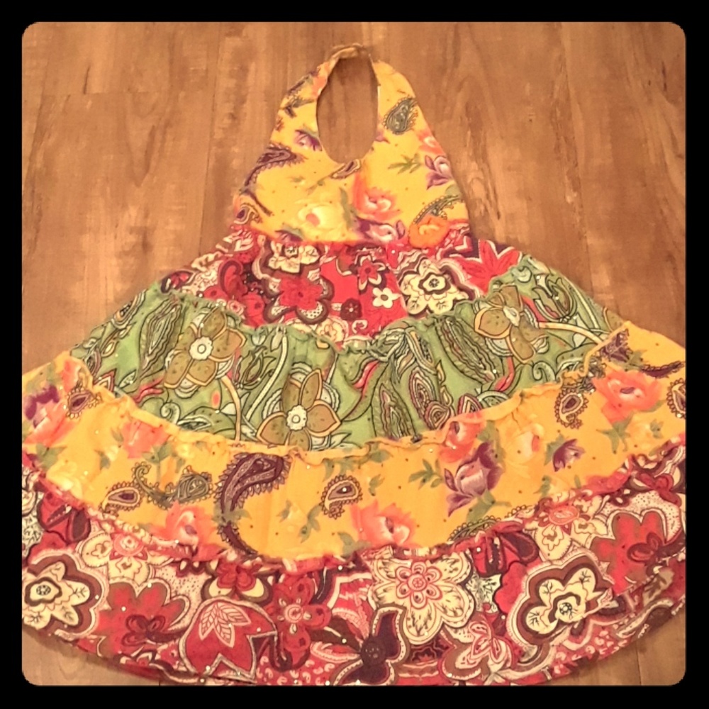 Shoulderless summer dress